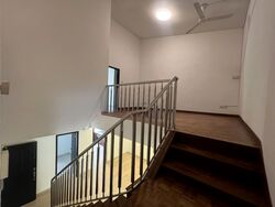 Watten Estate Condominium (D11), Condominium #559158011